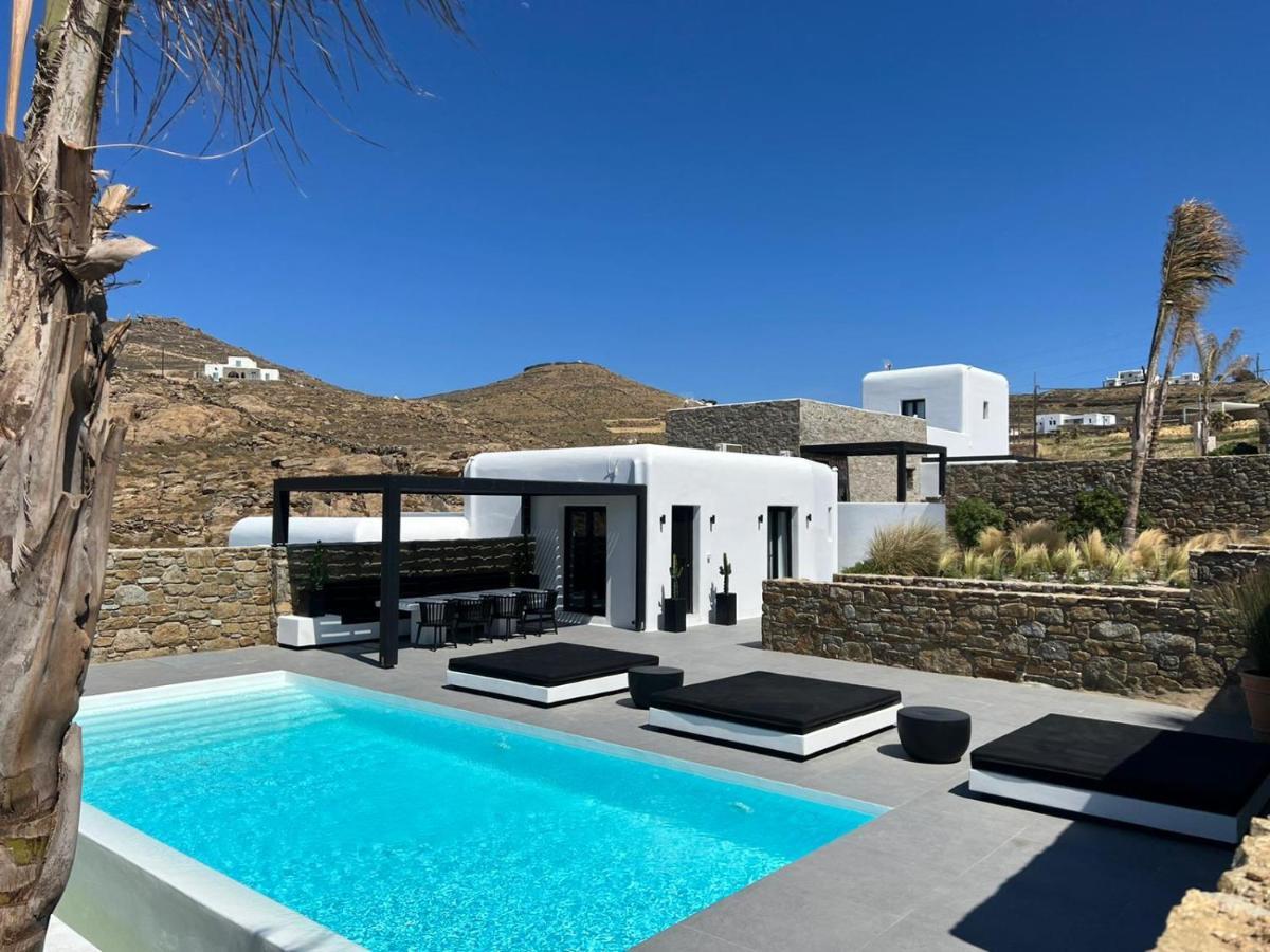 Black And White Ftelia - Mykonos Mykonos Town