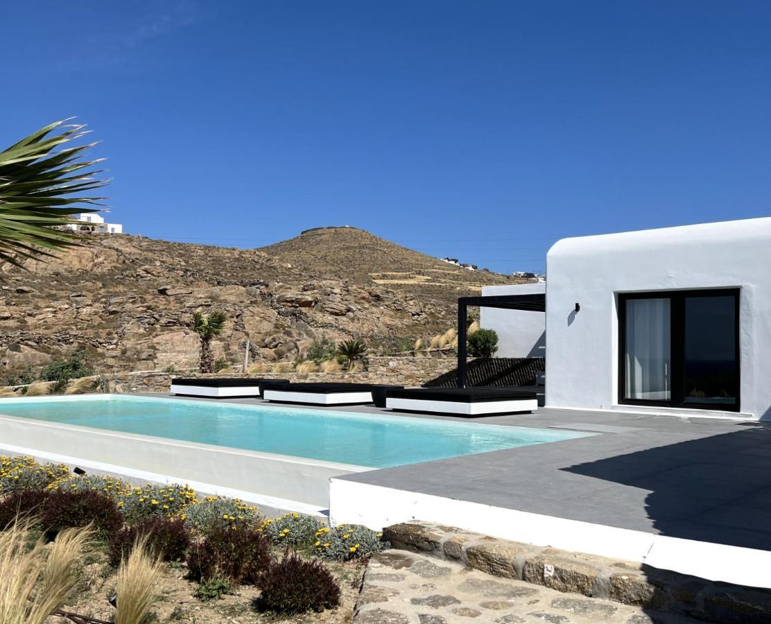 Villa Black And White Ftelia - Mykonos