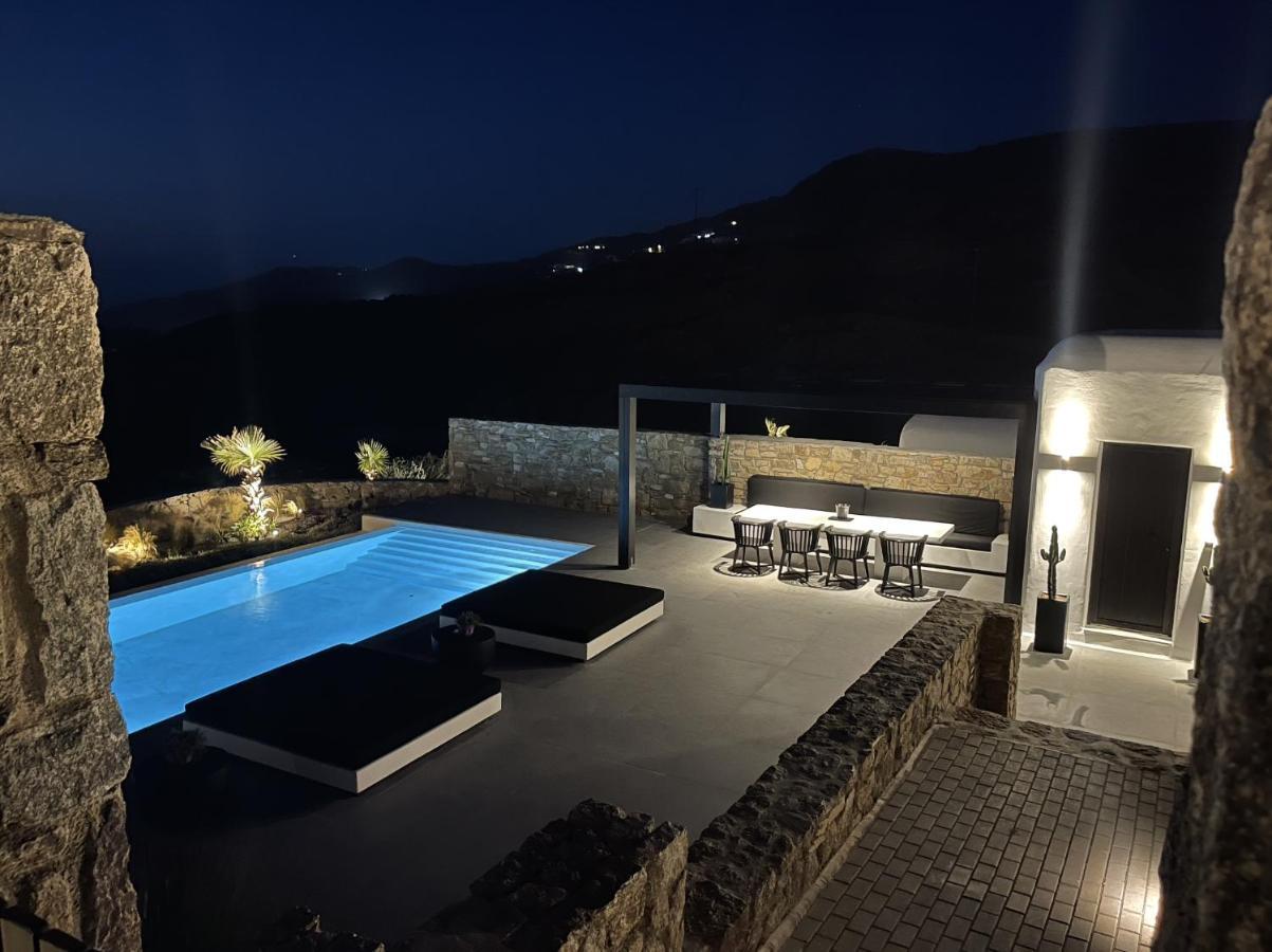 Black And White Ftelia - Mykonos Mykonos Town