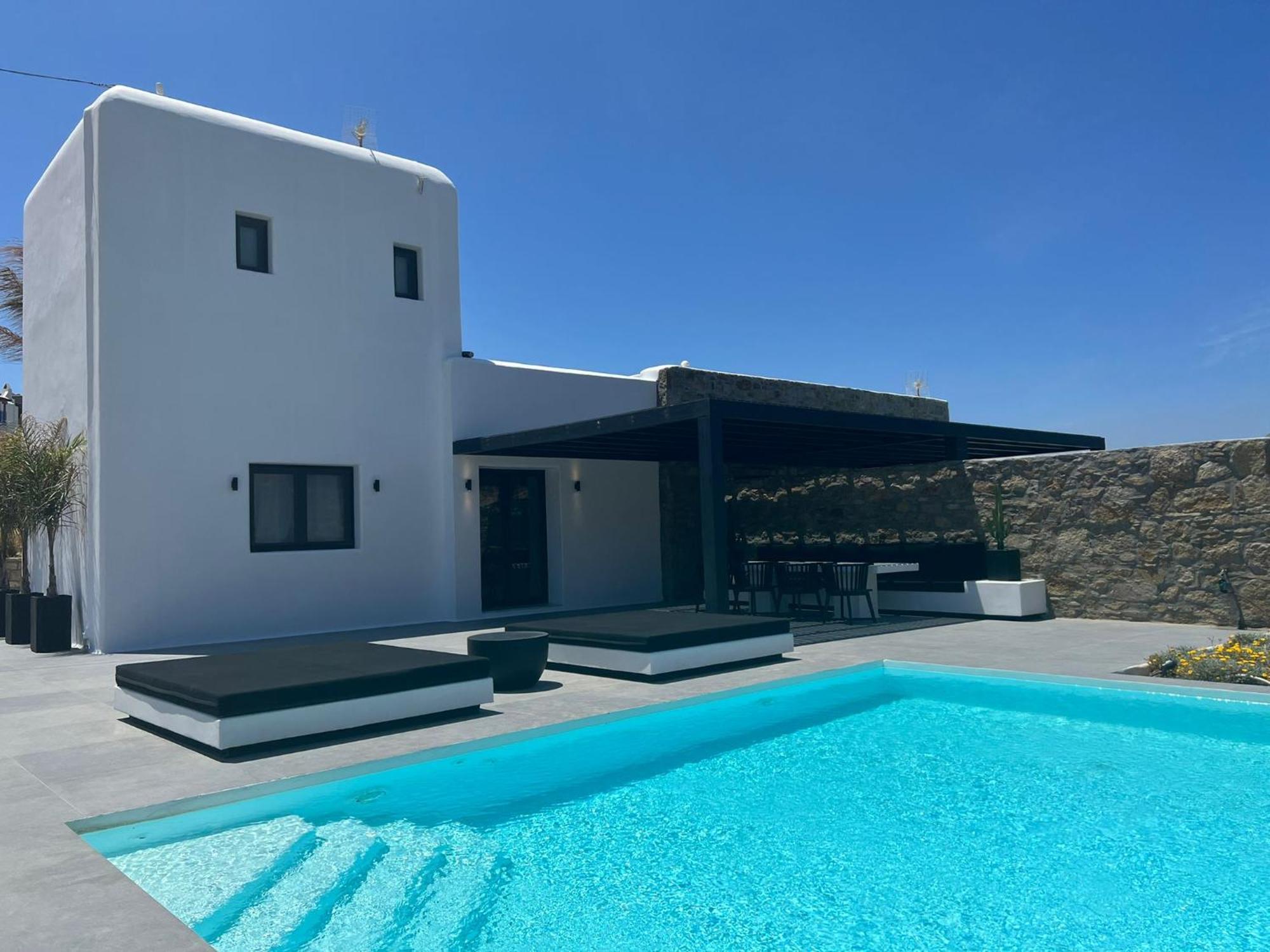 Villa Black And White Ftelia - Mykonos *